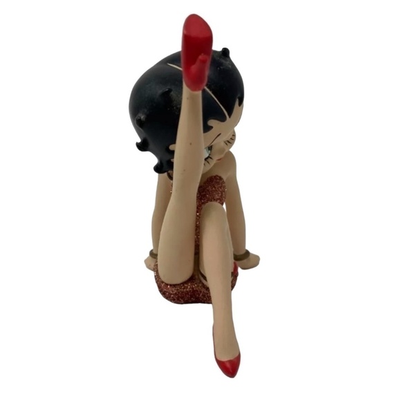Betty Boop Strike a Pose Figurine Rare Original Edition - Picture 4 of 11